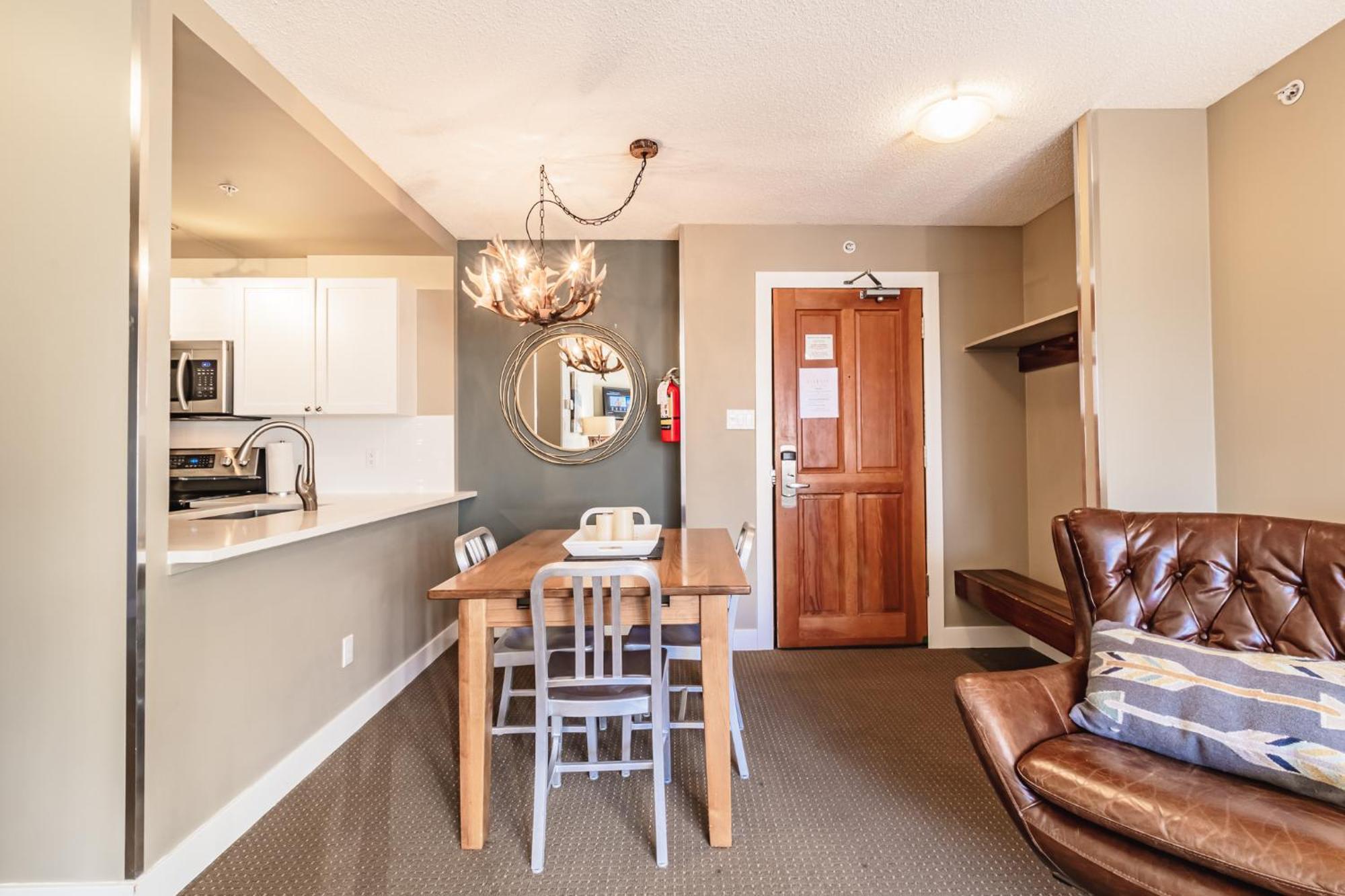 Cascade Lodge By Elevate Vacations Whistler Buitenkant foto